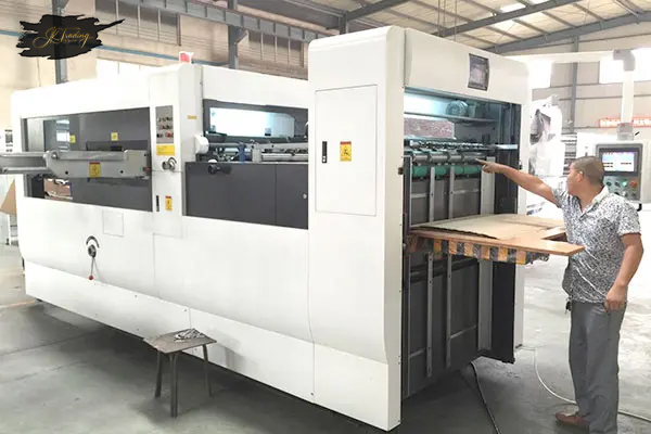 JK-MY Series  Semi-auto die cutting creasing machine